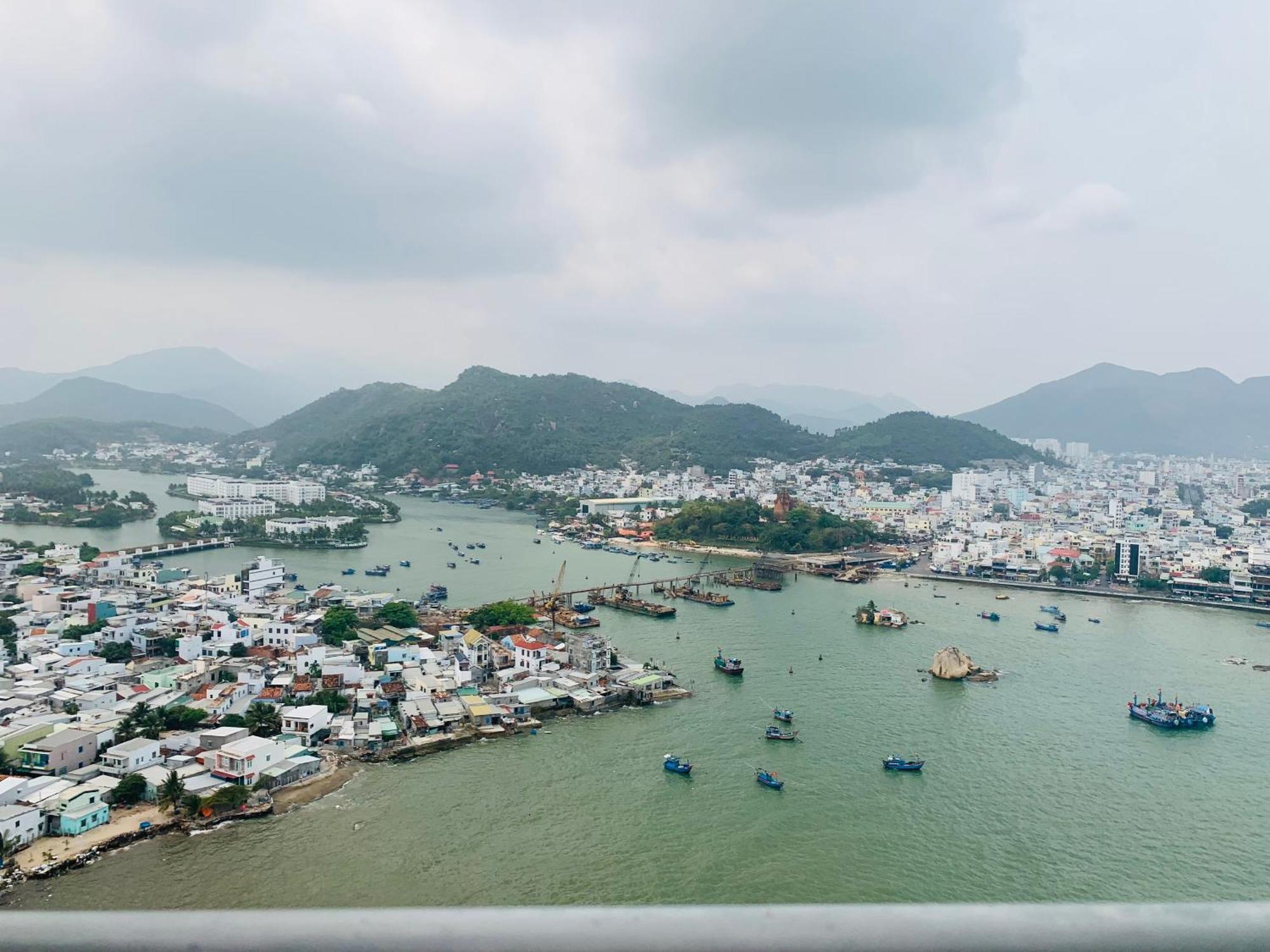 L'Apartment And Signature Nha Trang Tours - Muong Thanh Luxury Khanh Hoa Exterior foto
